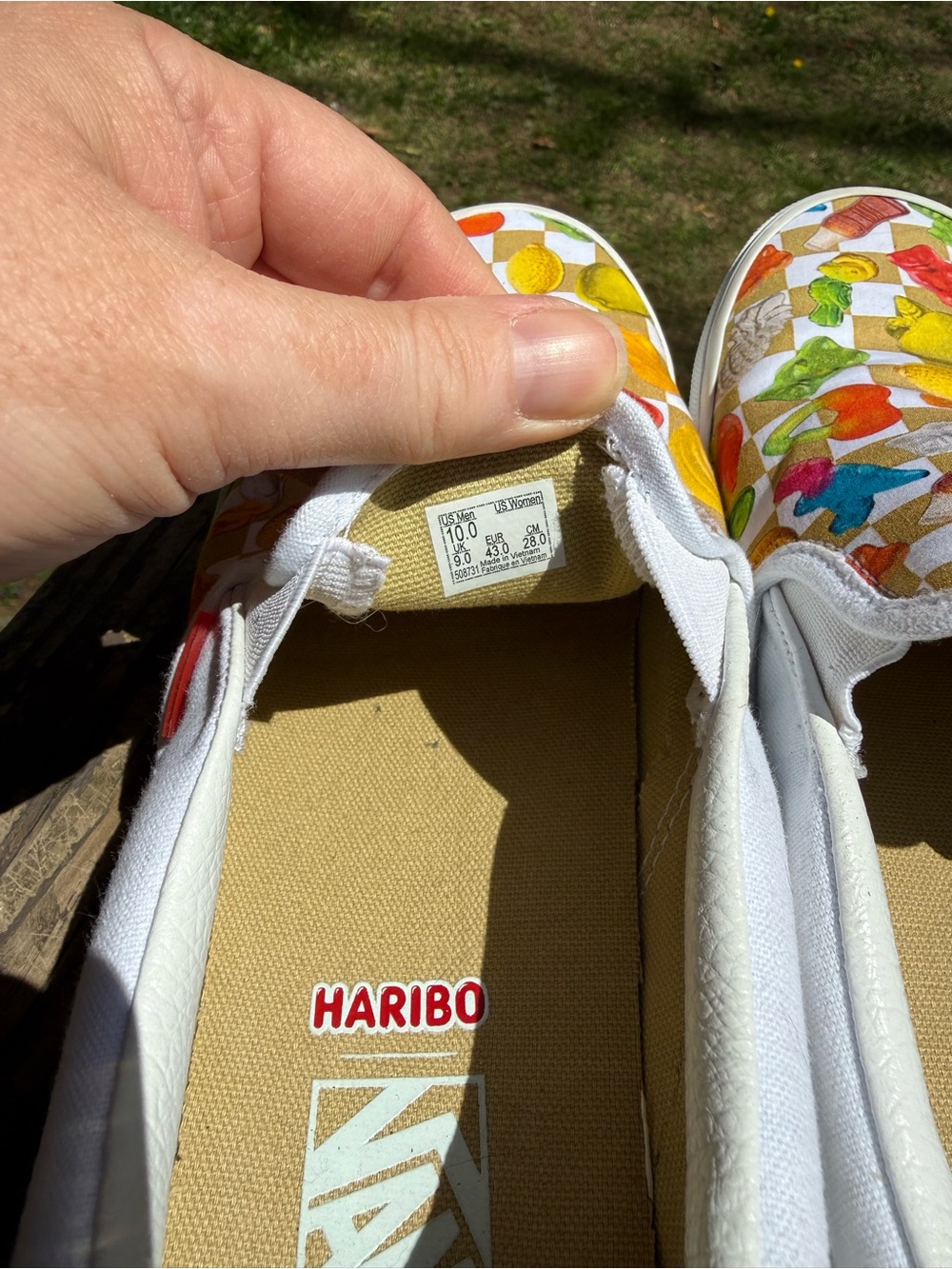 Vans X Haribo White/Tan Classic Slip-On- Limited Edition - Picture 4 of 10